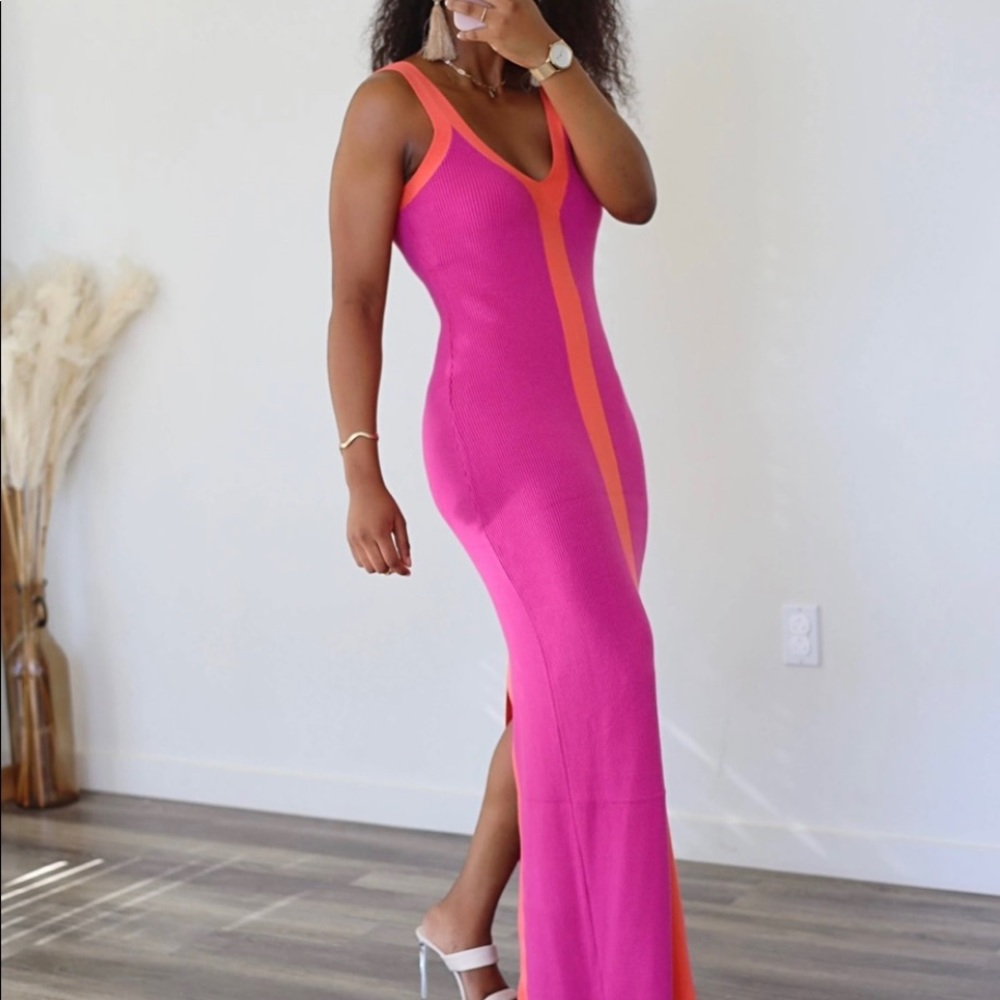 Color Block Ribbed Maxi Dress